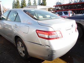2010 Toyota Camry LE Silver 2.5L AT #Z24557